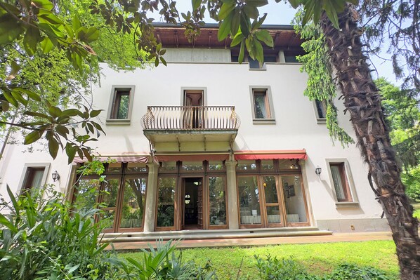 Standard Villa, Multiple Bedrooms, 2 Bathrooms (Villa Fiora Tra Le Colline E Il Lago) | Exterior