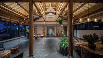Sala de estar en el lobby