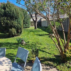 Property grounds - House with garden near Paris and Disney (Pontault-Combault)