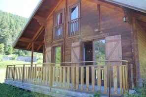 Exterior detail - Les Castors - ROUBION (ROUBION)