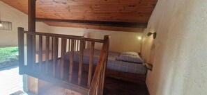 2 dormitoris, un bressol de viatge i wifi gratuïta