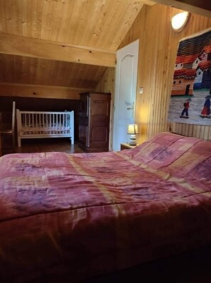 Travel cot - Peïra Cava resort, Gîte le Bégo (LUCERAM)