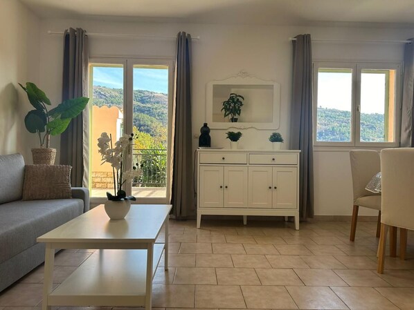 Fernseher, DVD-Player