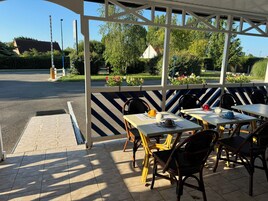 Daily buffet breakfast (EUR 14 per person)