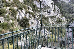 Property grounds - Le Balcon - PEILLE - Gîte (PEILLE)