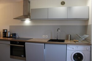 Microwave, oven, dishwasher
