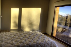 2 bedrooms