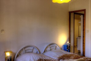 Reiseseng for barn, wi-fi (inkludert) og sengetøy