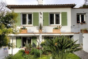 Extérieur
