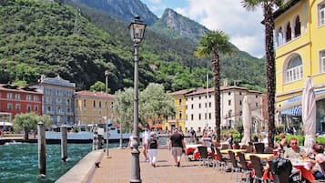 Ristorazione all'aperto