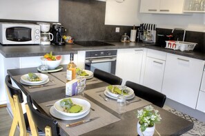 Microwave, oven, dishwasher