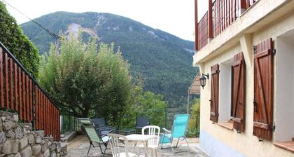 L'Aubépine de Douans - SAINT-ETIENNE-DE-TINEE