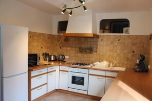 Microonde, forno, lavastoviglie
