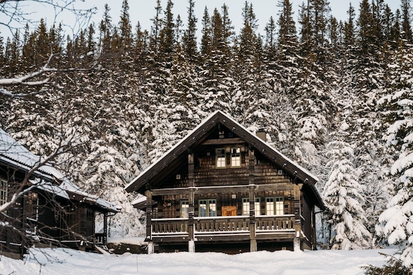 Classic Cabin, Mountain View | Free WiFi