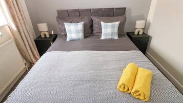 3 kamar tidur dan didekorasi berbeda-beda