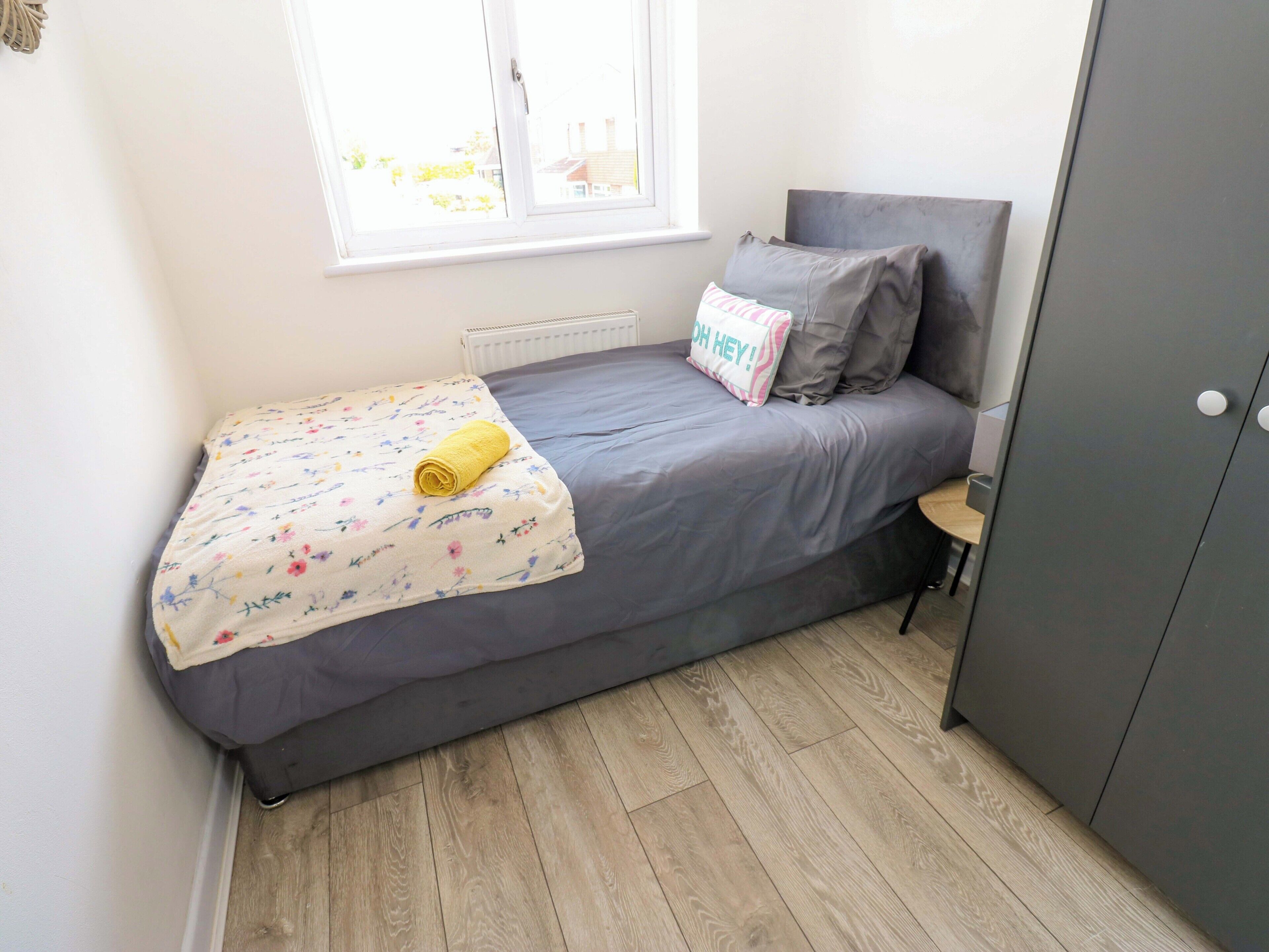 3 bedrooms, individually decorated, individually furnished, free WiFi