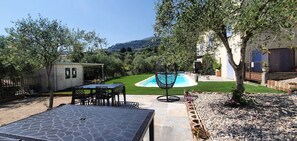 Outdoor dining - La Bastide Centifolia - Roses of May (GRASSE)