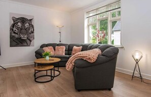 Smart-tv och bordsfotboll