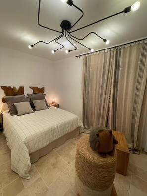 2 bedrooms, free WiFi
