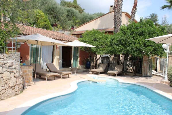 Pool - Perle Riviera - MENTON (MENTON)