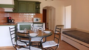 Microwave, oven - Les Chamois d'Utelle (UTELLE)