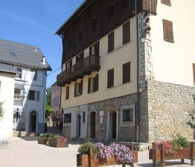 L'Aster des Alpes - Gîtes du Comte Grimaldi