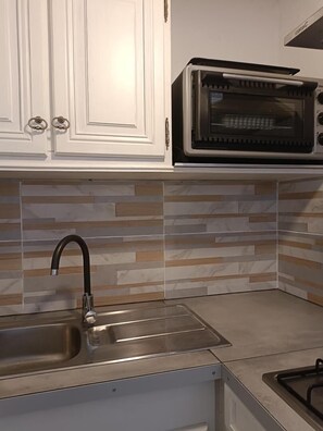 Mikrobølgeovn og ovn