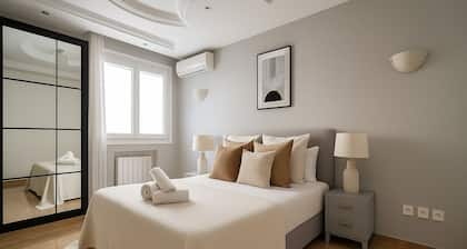 Spacieux Appartement à Hydra