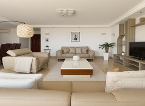 Apartment | Living area