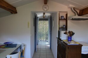 Microwave, oven, dishwasher