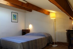 2 quartos, berço de viagem, Wi-Fi de cortesia