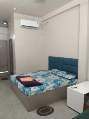 免费 WiFi、床单