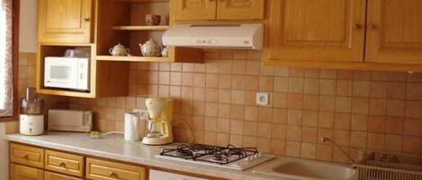 Microwave, oven