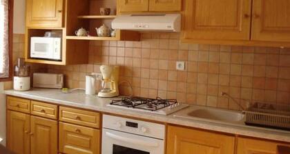 Ancolie - ENTRAUNES - GĂźte