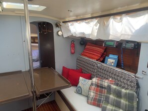 2 bedrooms, bed sheets