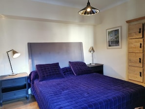 2 habitaciones y cuna de viaje 