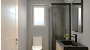 تجهيزات دش، مجففات شعر، مناشف، صابون