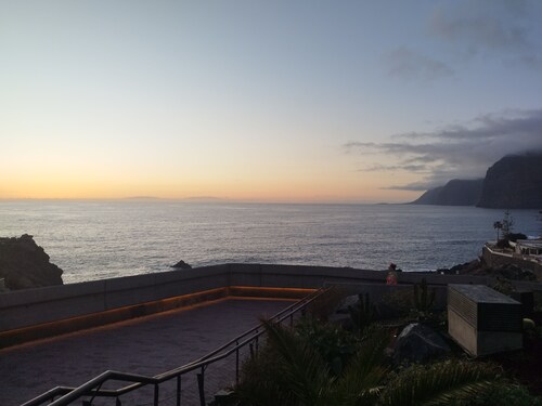 WONDERFUL VIEWS RELAX