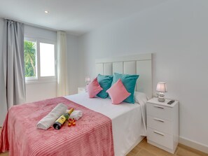 3 camere, Wi-Fi gratuito, lenzuola