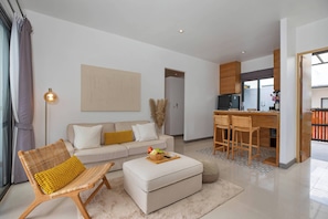 Vila exclusiva, 1 quarto, piscina particular, vista para a piscina | Sala de estar