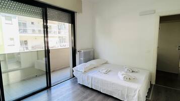 3 habitaciones y caja de seguridad en la habitación