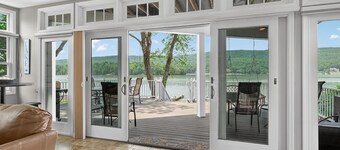 Lakefront | Dock • Kayaks • Fire Pit • Sleeps 10