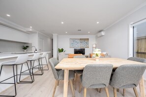 Dining - Modeina Modern Brand New 4BR Home (Burnside)