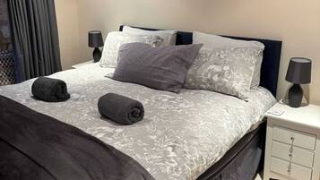 1 間睡房、熨斗/熨衫板、免費 Wi-Fi、床單