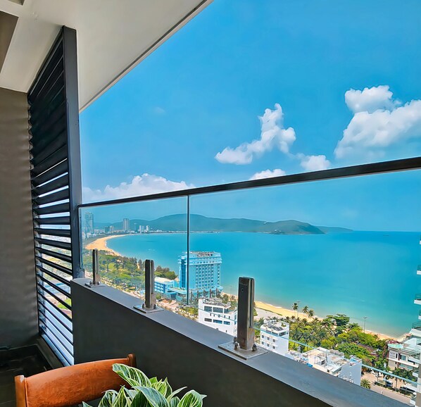 Family Apartment, Beach View | Free WiFi