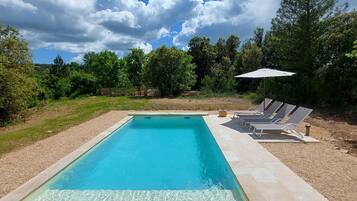 Piscine extérieure