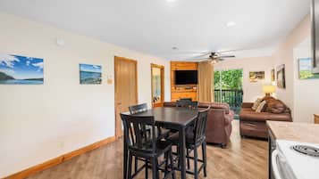 Condo, Multiple Beds, Balcony, Garden View (Cozy Timbers) | Living area | 42-inch flat-screen TV with digital channels