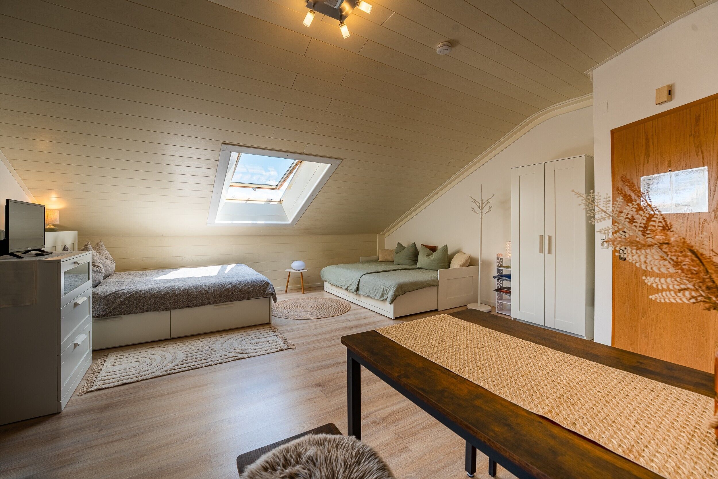 Ferienwohnung 'Kampenwand' Mit Bergblick, Balkon Und Wi-fi - Bad Endorf