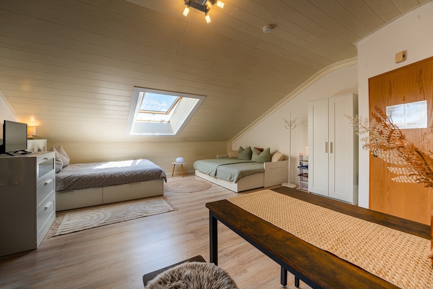 Ferienwohnung 'Kampenwand' Mit Bergblick, Balkon Und Wi-fi - Bad Endorf