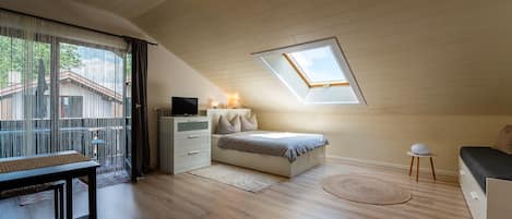 1 bedroom, WiFi, bed sheets